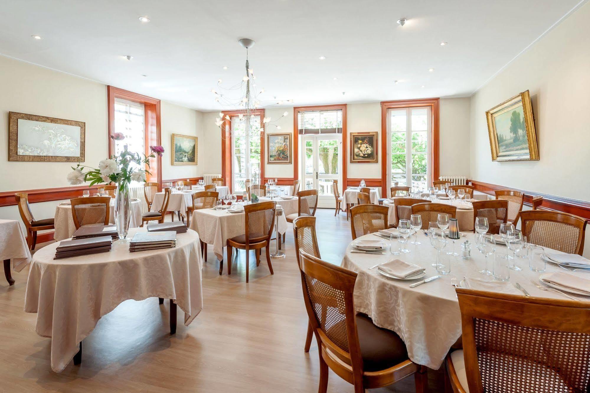 Hotel Restaurant Emile Job Montmerle-sur-Saone Eksteriør bilde